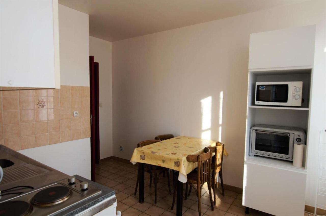 Gite Communal 148 Sainpuits Екстер'єр фото